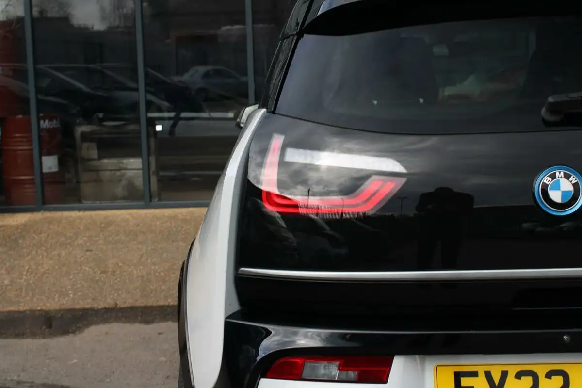 2022-bmw-i3-e-120-ah-s-big-27