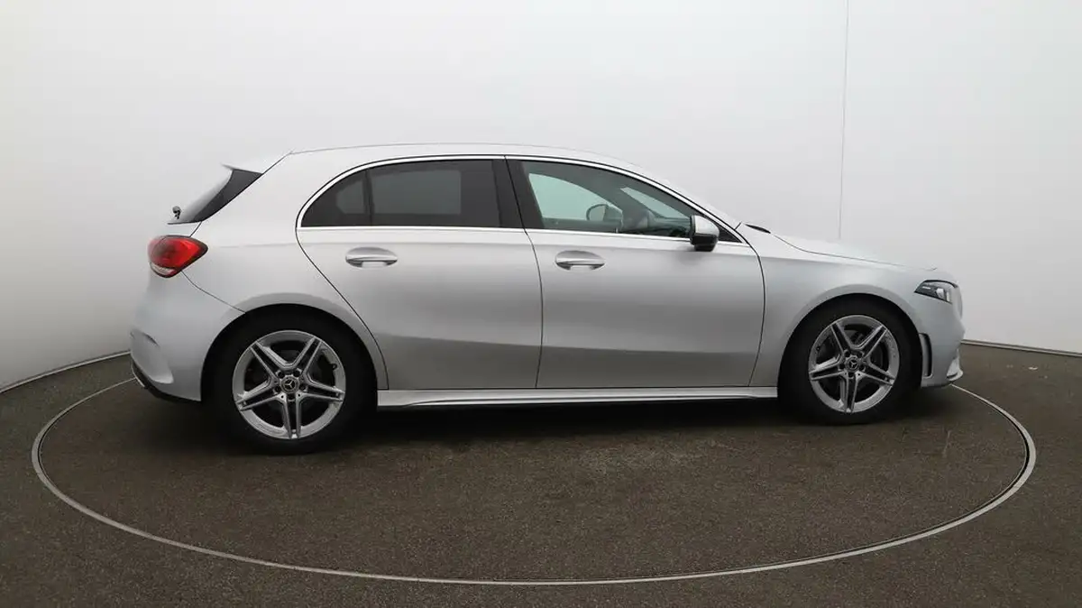 2021-mercedes-benz-a-class-20d-a220d-amg-line-hatchback-5d-big-41