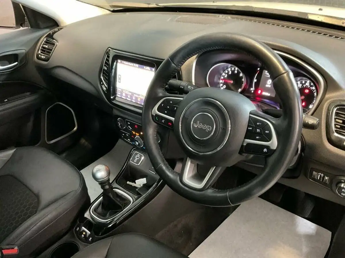2020-jeep-compass-14-multiair-ii-night-eagle-big-2