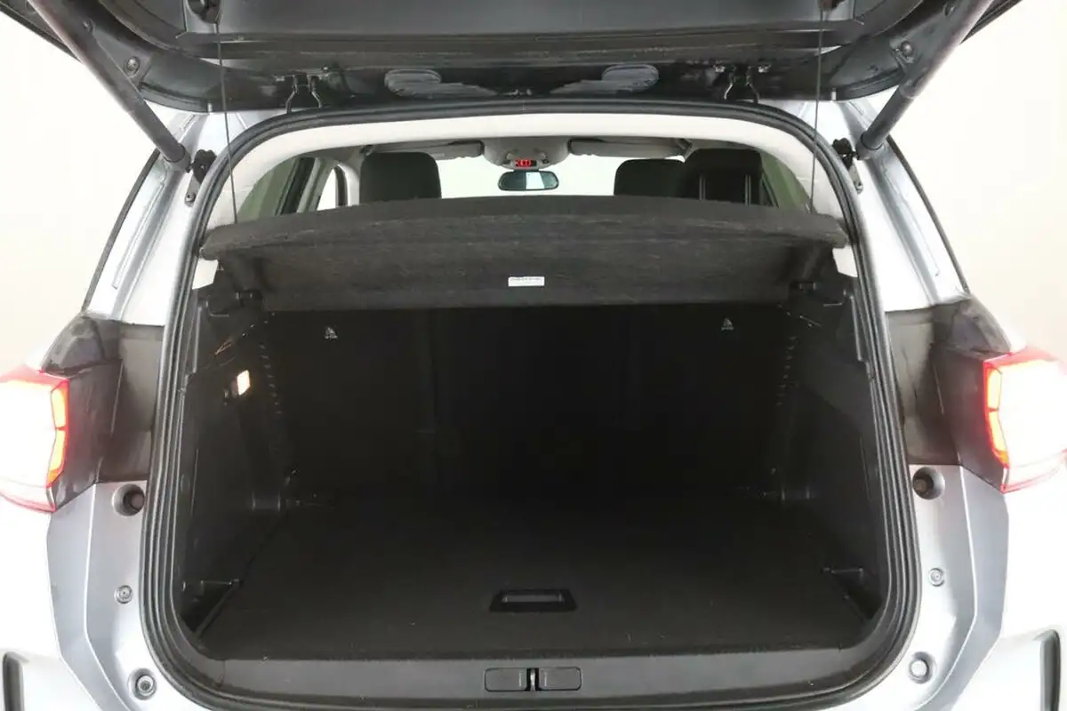 2021-citroen-c5-aircross-15bluehdi-shine-plus-big-11
