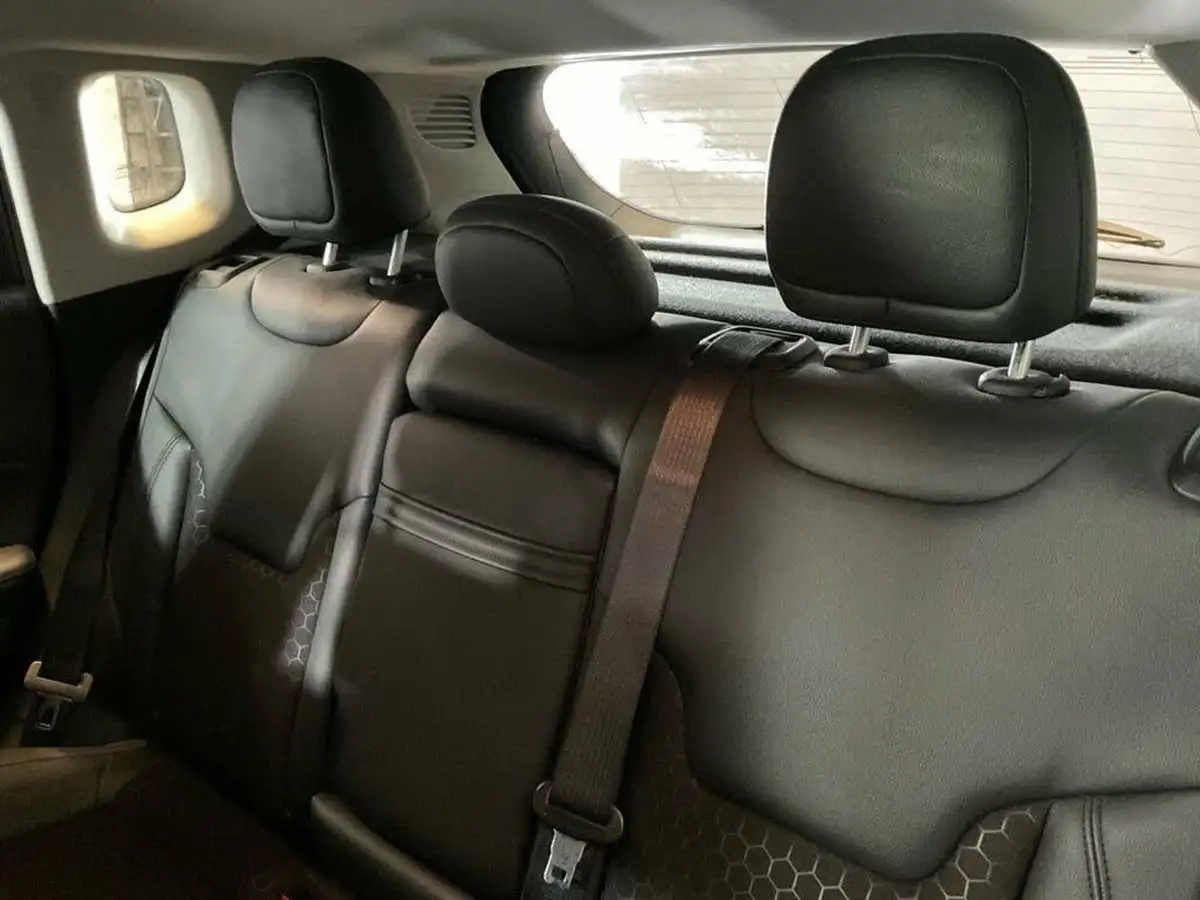 2020-jeep-compass-14-multiair-ii-night-eagle-big-26
