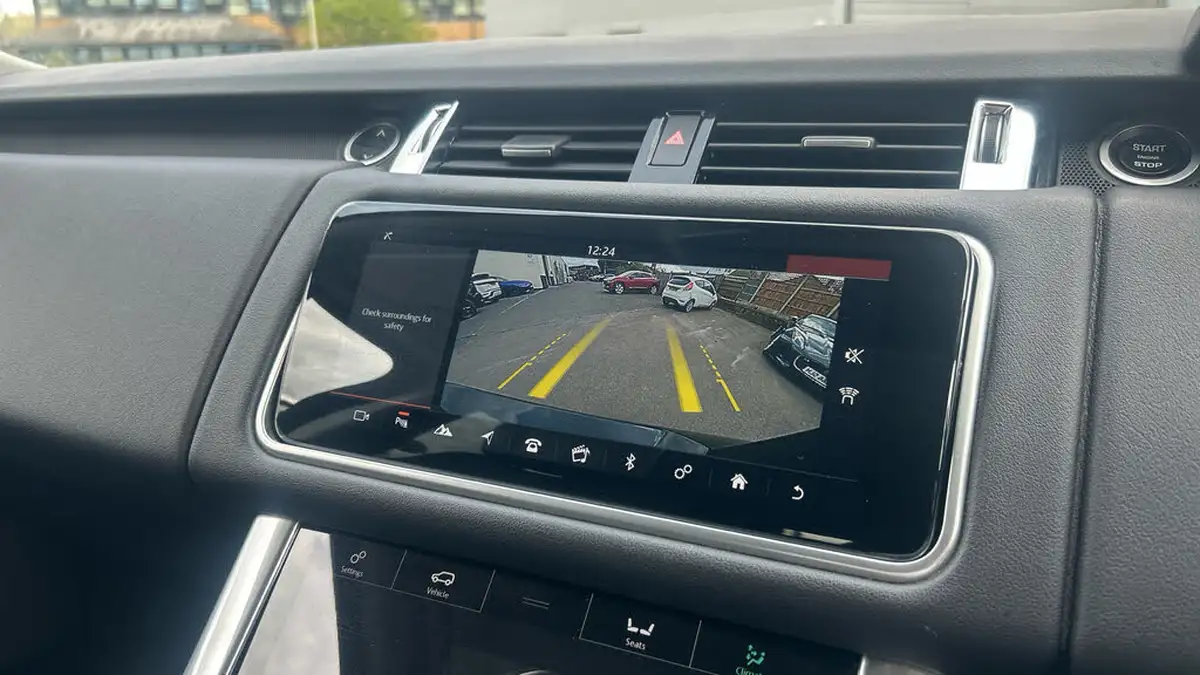 2021-land-rover-range-rover-sport-20-p300-hse-big-11