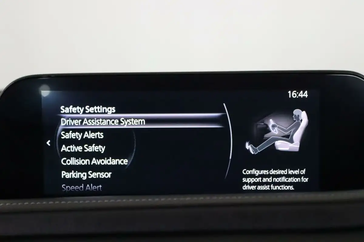 2021-mazda-cx-30-20-e-skyactiv-g-se-l-lux-big-33