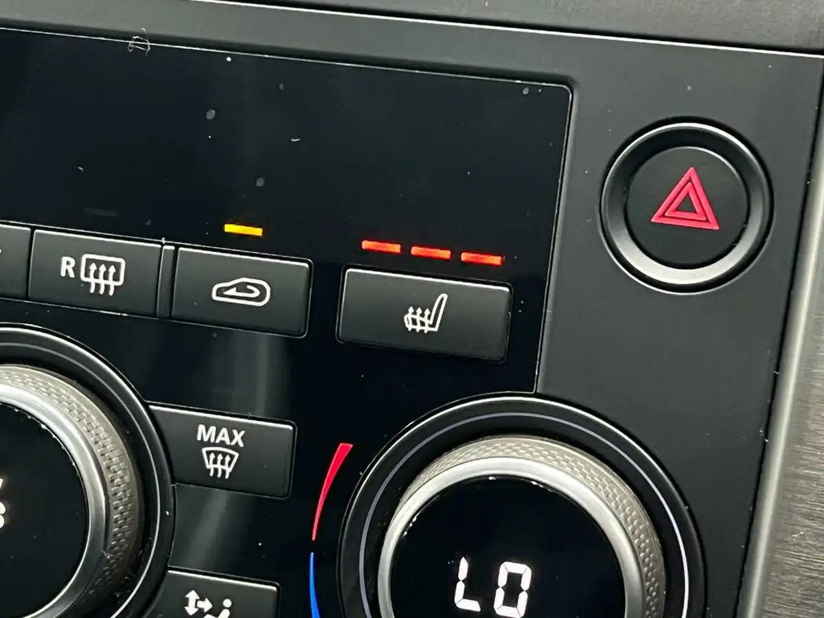 2019-land-rover-discovery-sport-20td4-landmark-big-37