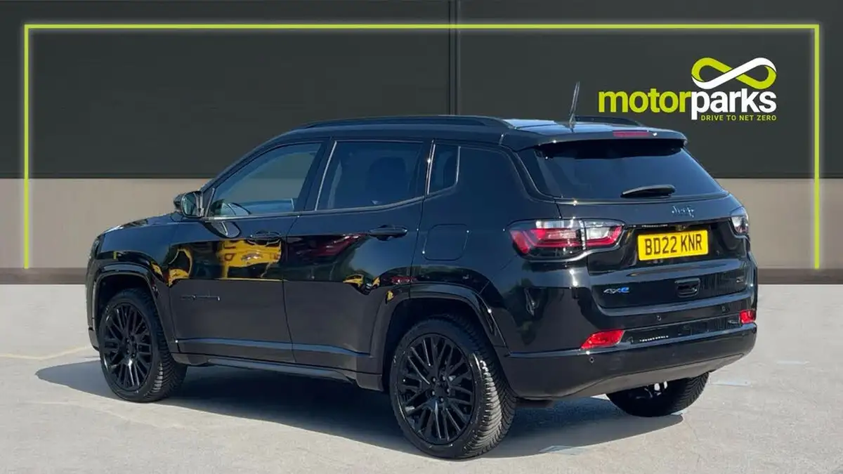 2022-jeep-compass-13-gse-s-big-4