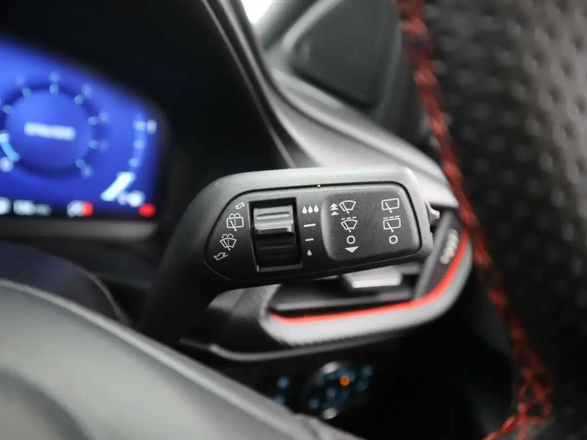 2023-ford-puma-suv-10-st-line-x-155ps-big-25