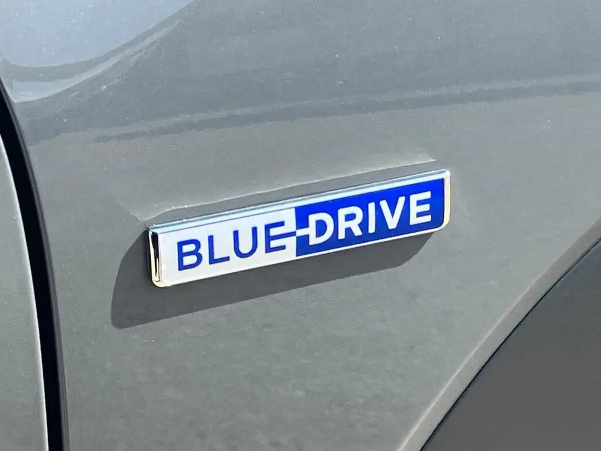2020-hyundai-kona-e-premium-204ps-big-30