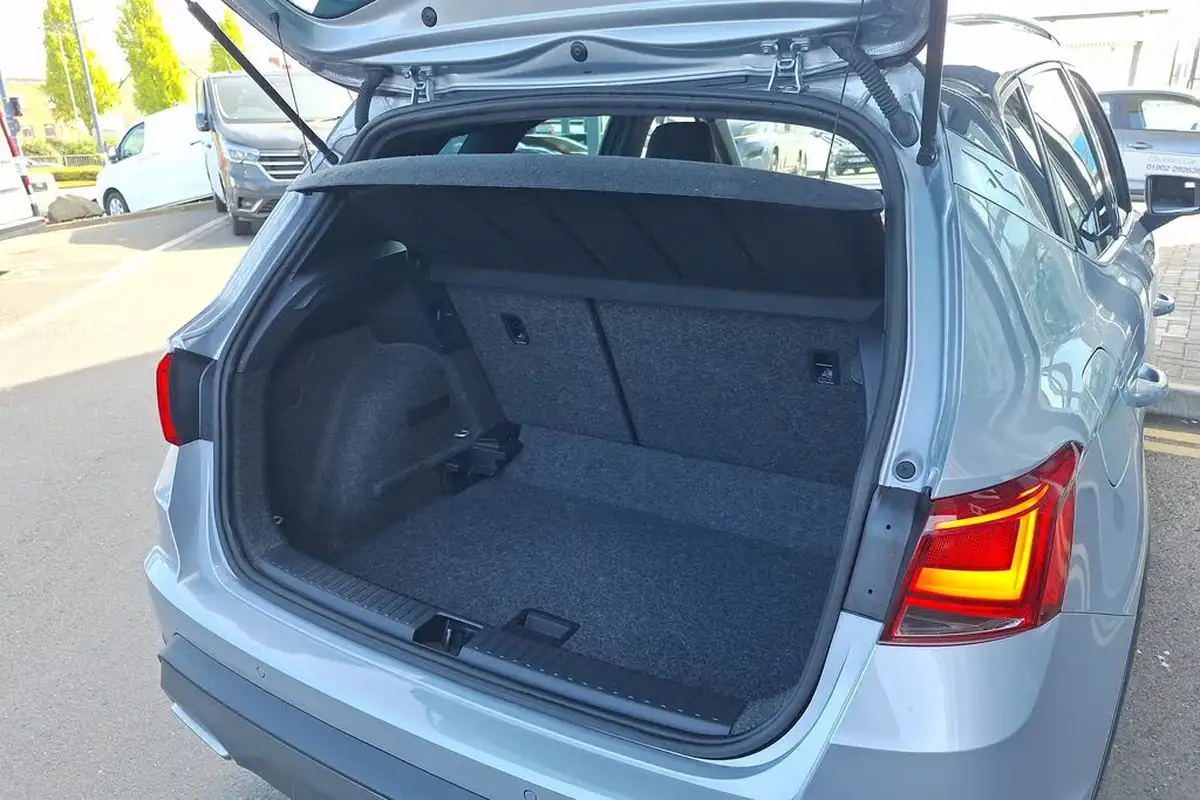 2022-seat-arona-10-tsi-fr-big-19
