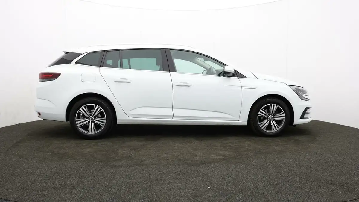 2021-renault-megane-15dci-iconic-sport-tourer-big-26