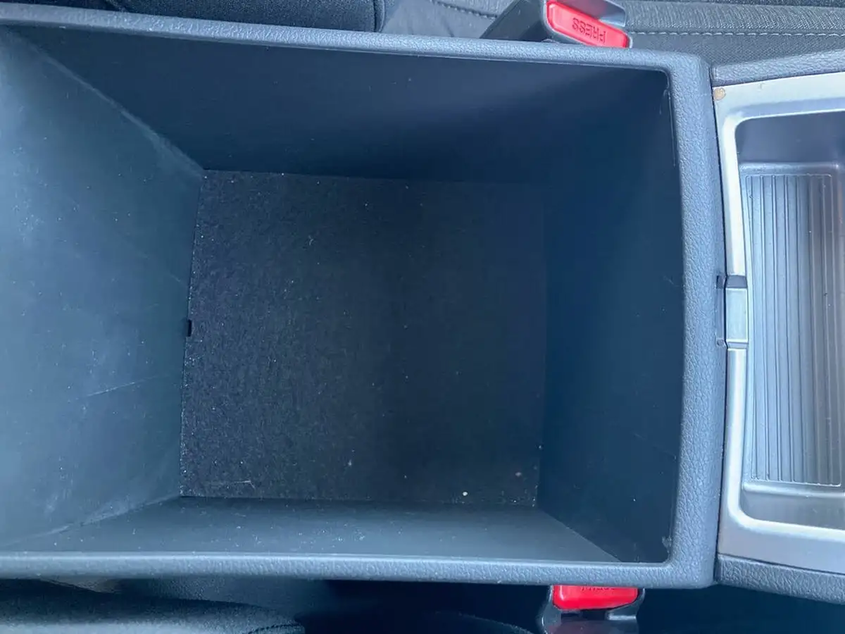 2020-hyundai-kona-e-premium-204ps-big-54