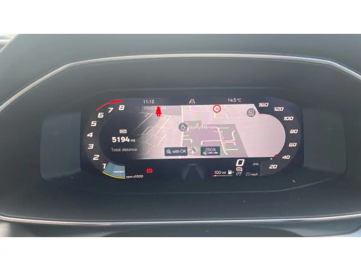2024-seat-leon-15-e-hybrid-fr-sport-estate-big-36