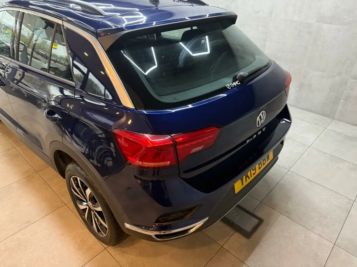 2019-volkswagen-t-roc-16tdi-se-big-6
