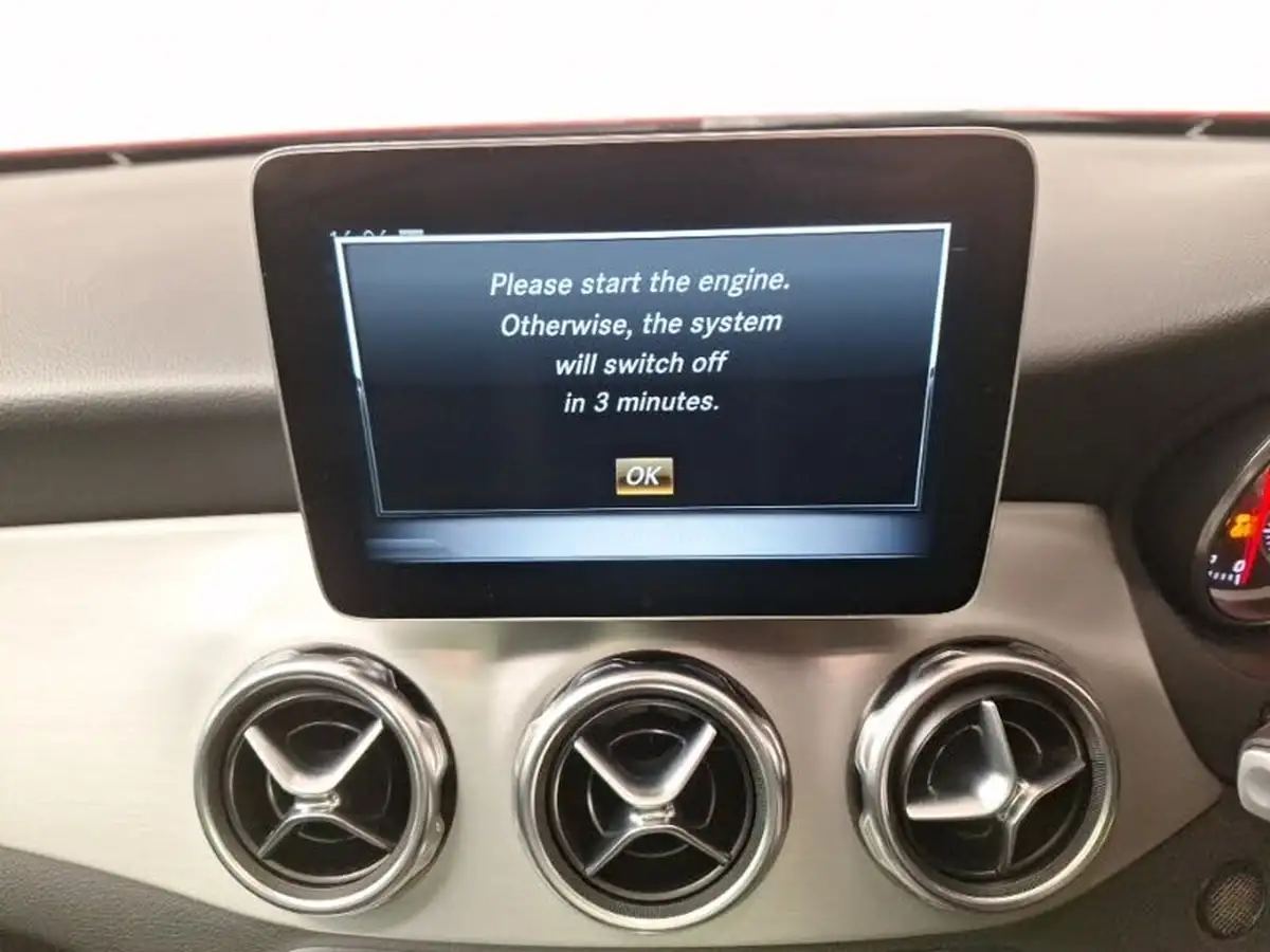 2019-mercedes-benz-gla-class-16-gla-200-amg-line-premium-plusss-7g-dct-big-9
