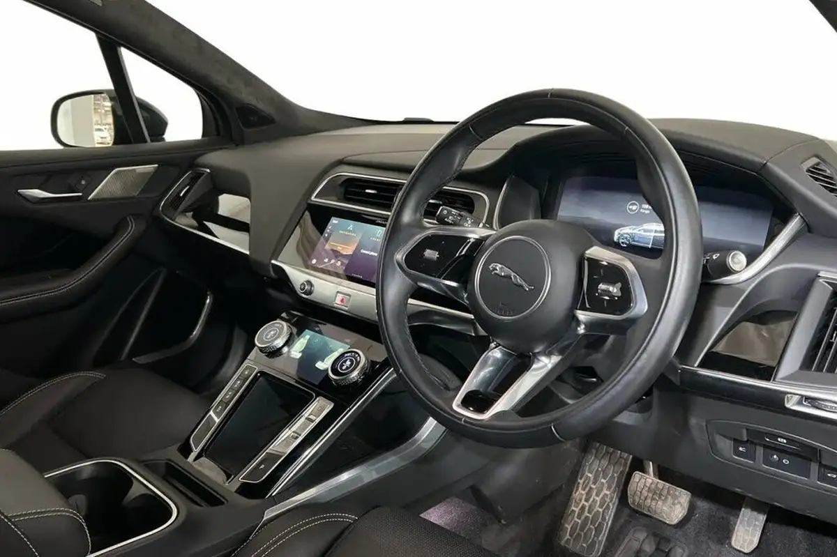 2023-jaguar-i-pace-ev400-hse-black-big-6