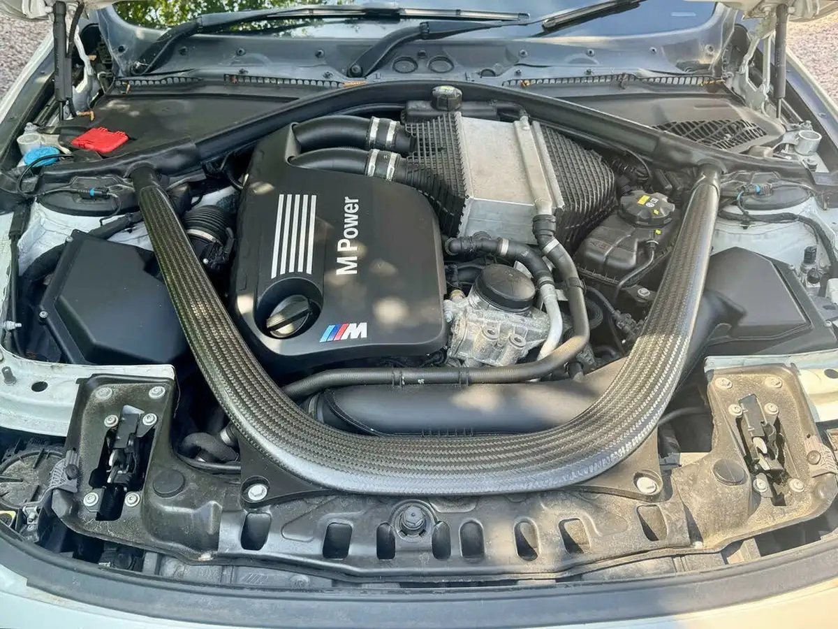 2016-bmw-4-series-30-m4-431bhp-ss-convertible-m-dct-big-46