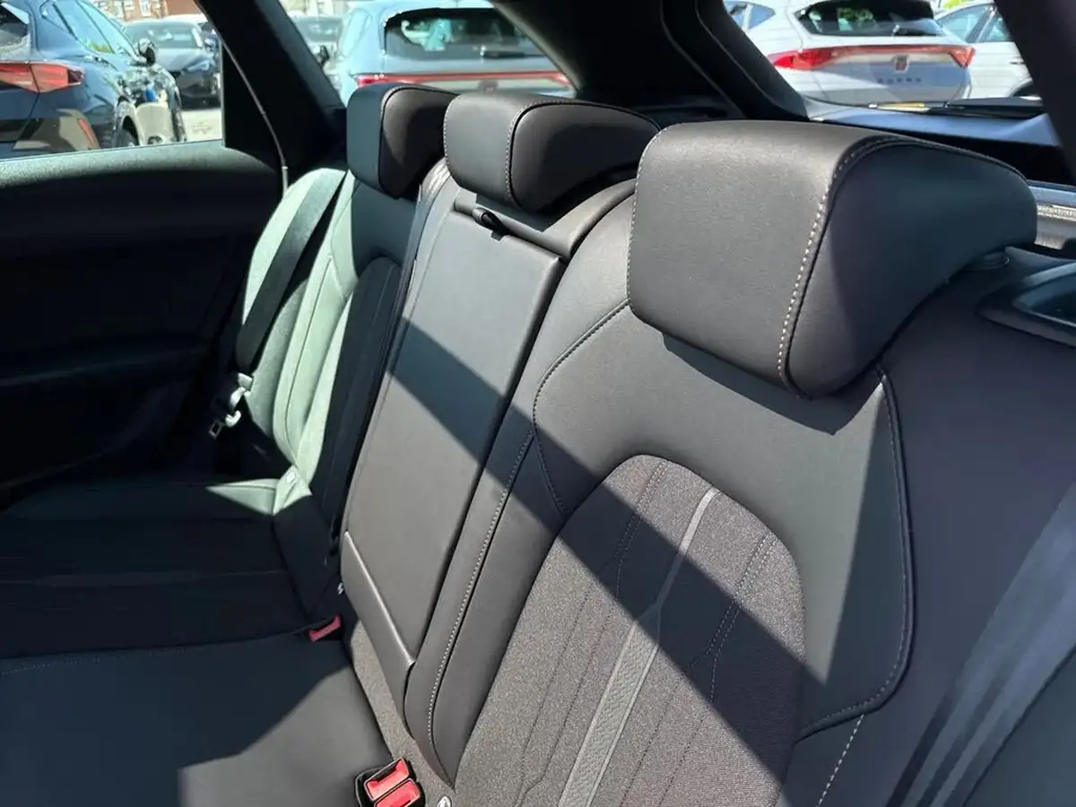 2024-cupra-leon-nf-14-e-hybrid-vz2-design-edition-estate-big-13
