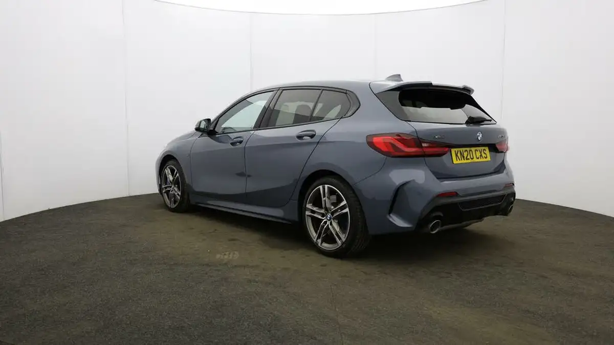 2020-bmw-1-series-20-m135i-xdrive-big-47