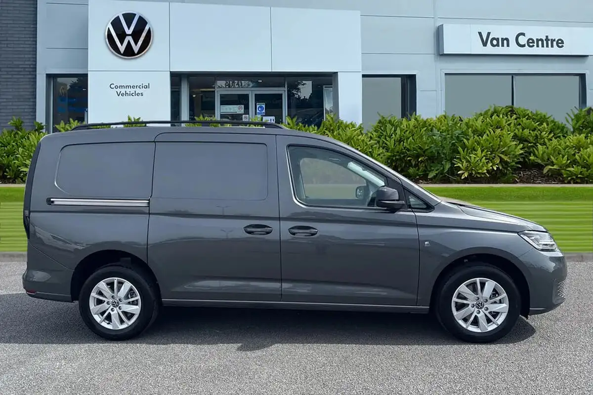 2025-volkswagen-caddy-maxi-20tdi-c20-maxi-cargo-commerce-pro-122pseu6d-dsg-big-2