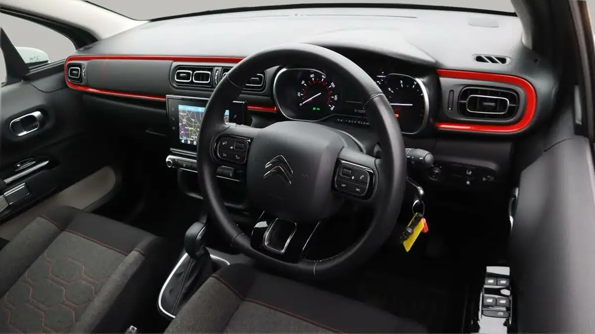 2020-citroen-c3-12-puretech-flair-plus-110ps-eat6-big-9