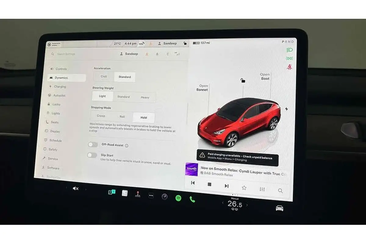 2022-tesla-model-y-e-long-range-big-40