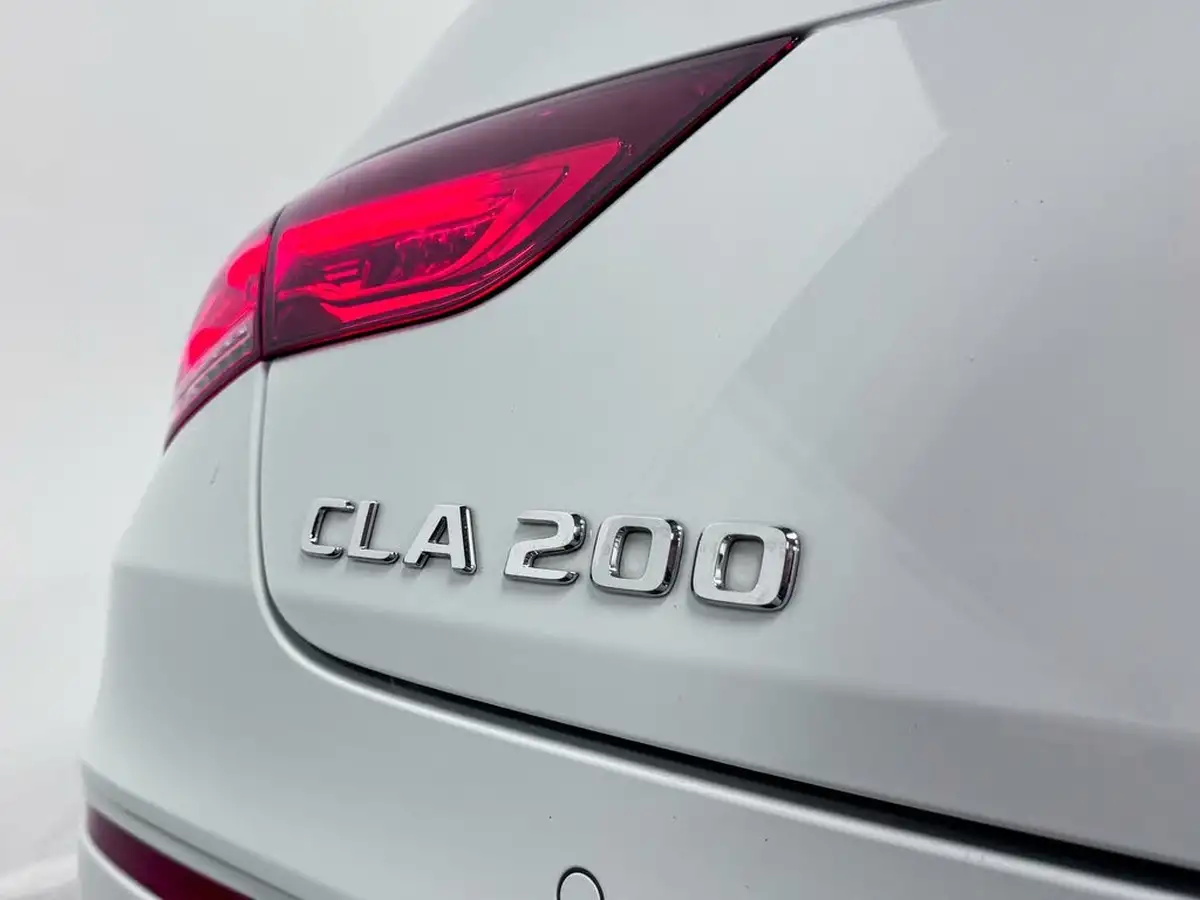 2022-mercedes-benz-cla-13-cla-200-amg-line-executive-coupe-4d-big-11