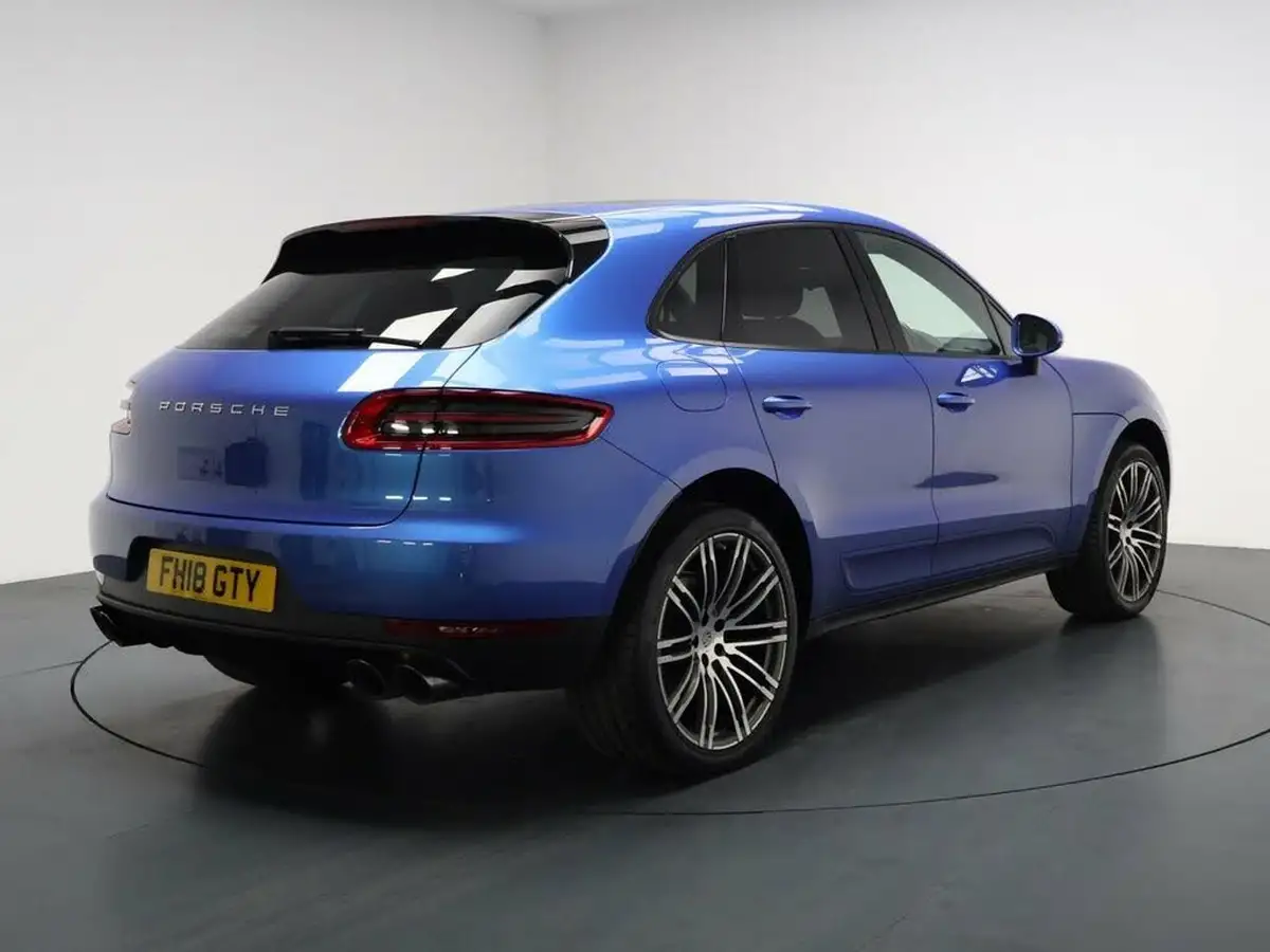 2018-porsche-macan-20-252ps-ss-big-11