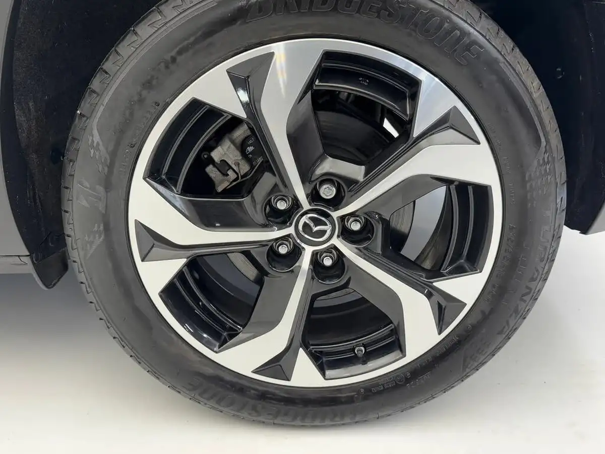 2023-mazda-mx-30-e-exclusive-line-170ps-830cc-big-7