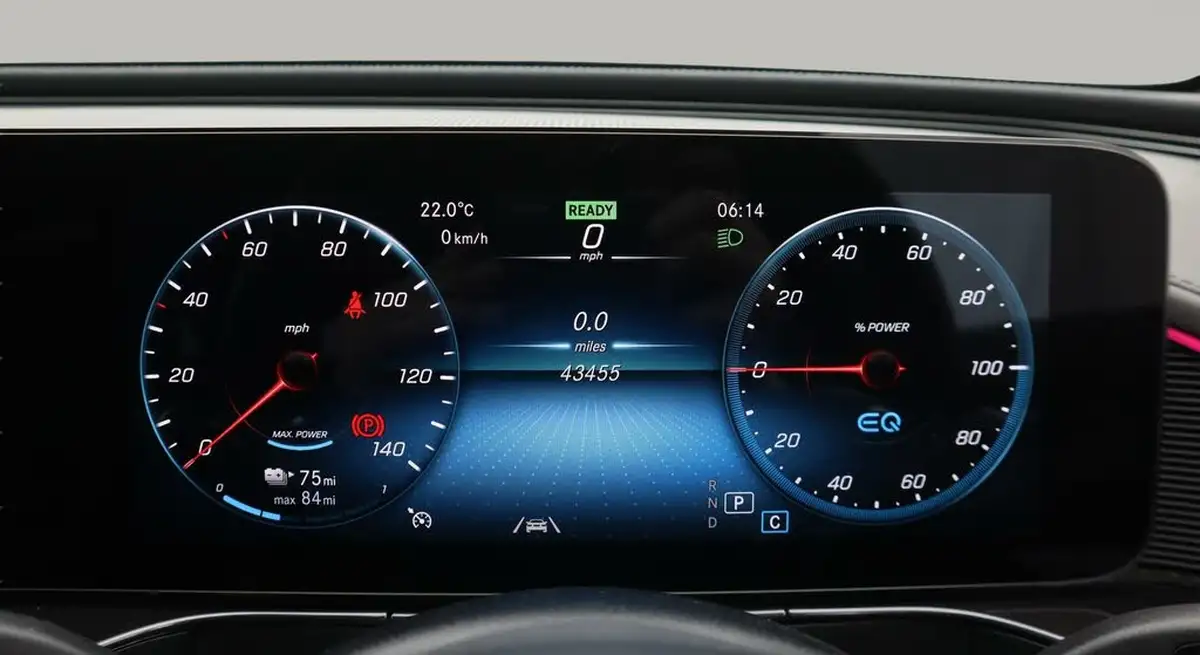 2021-mercedes-benz-eqc-e-eqc-400-amg-line-big-10