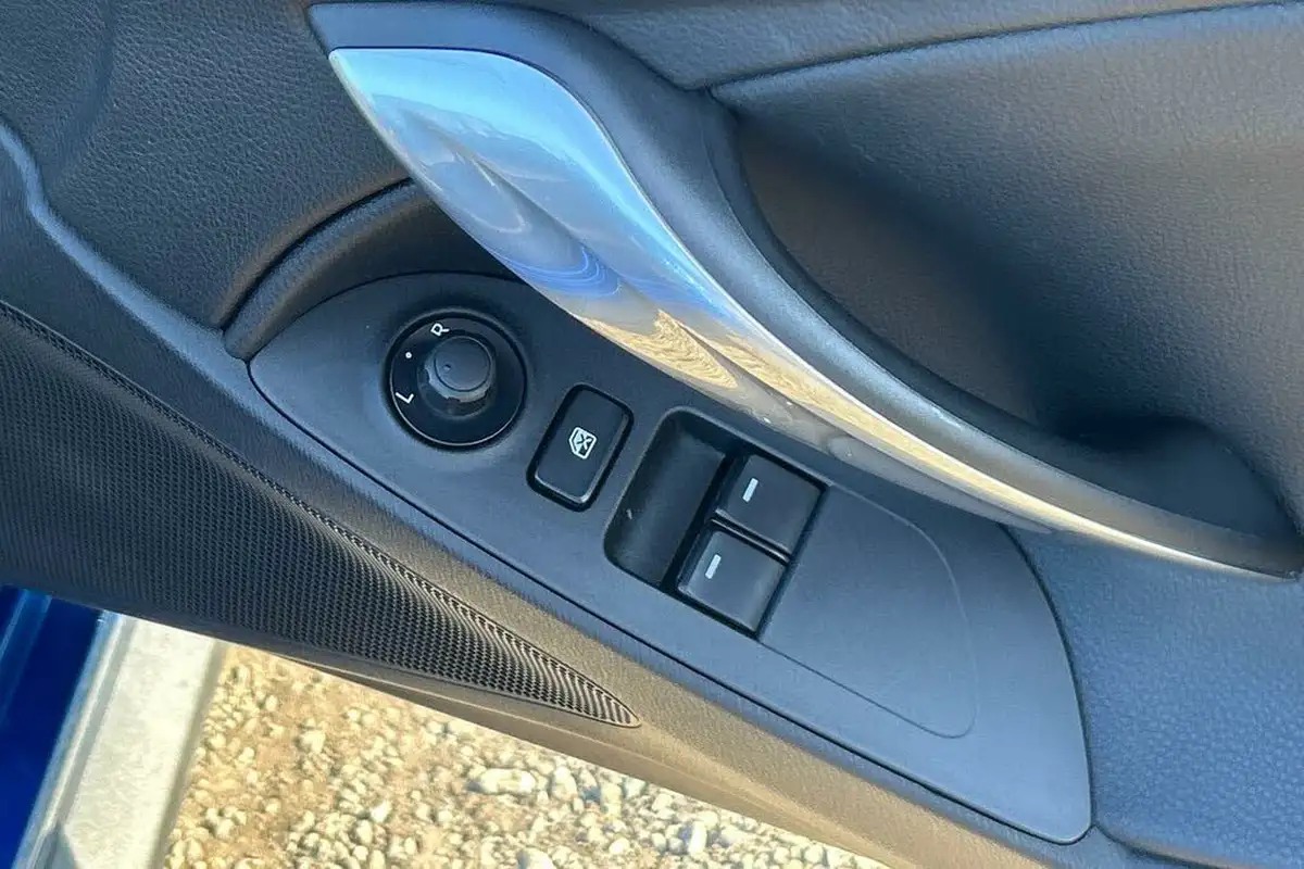 2018-abarth-124-14-multiair-spider-auto-big-17