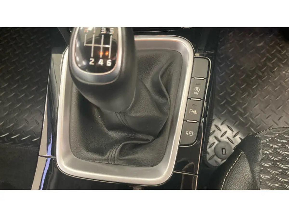 2022-kia-xceed-15-t-gdi-3-big-31
