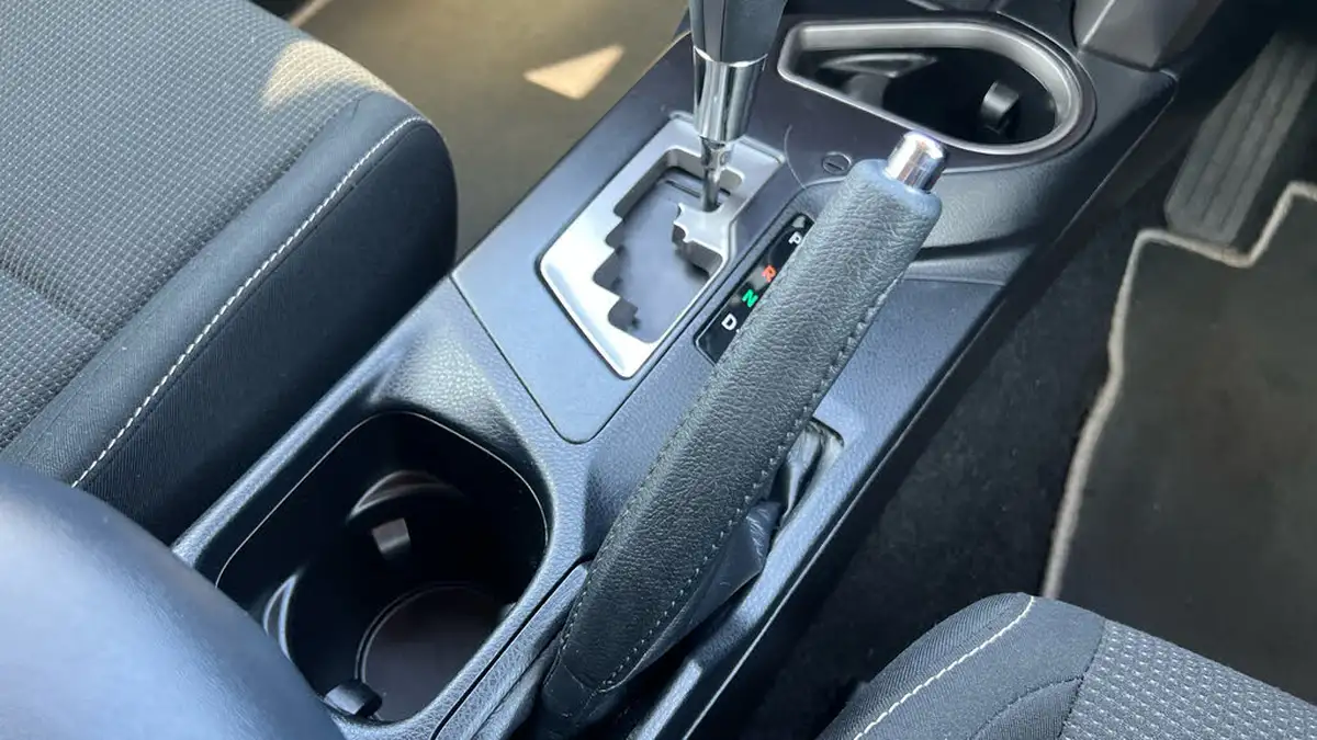 2018-toyota-rav4-25-vvt-i-icon-tech-big-20
