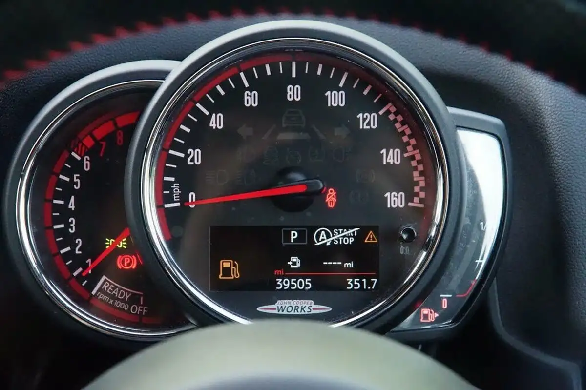 2019-mini-countryman-20-john-cooper-works-big-15