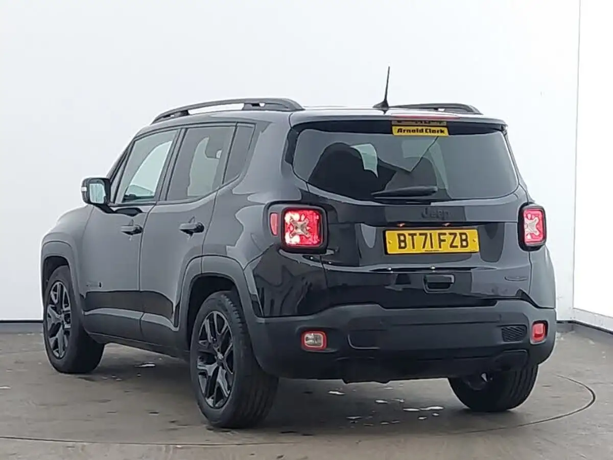 2022-jeep-renegade-13-gse-night-eagle-big-1