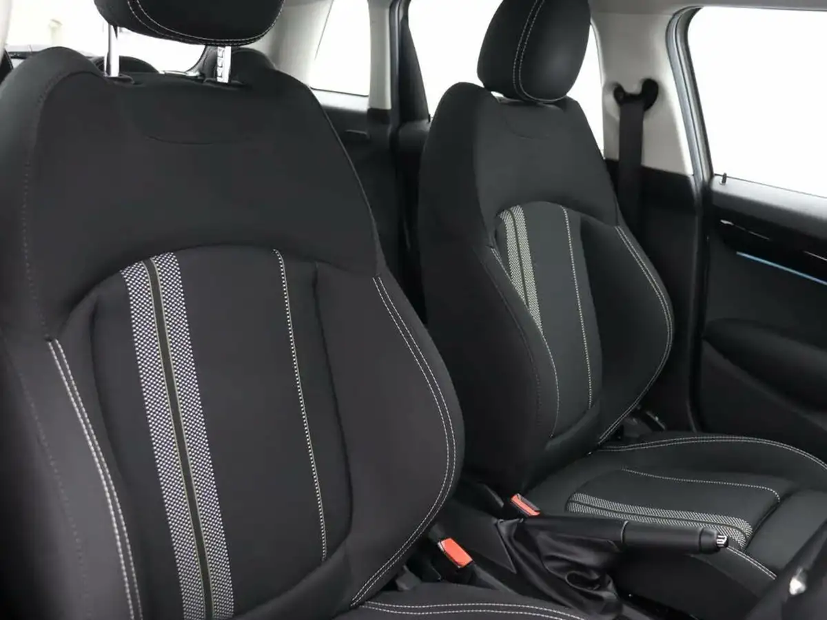 2022-mini-cooper-20-cooper-s-classic-hatchback-5d-auto-big-6
