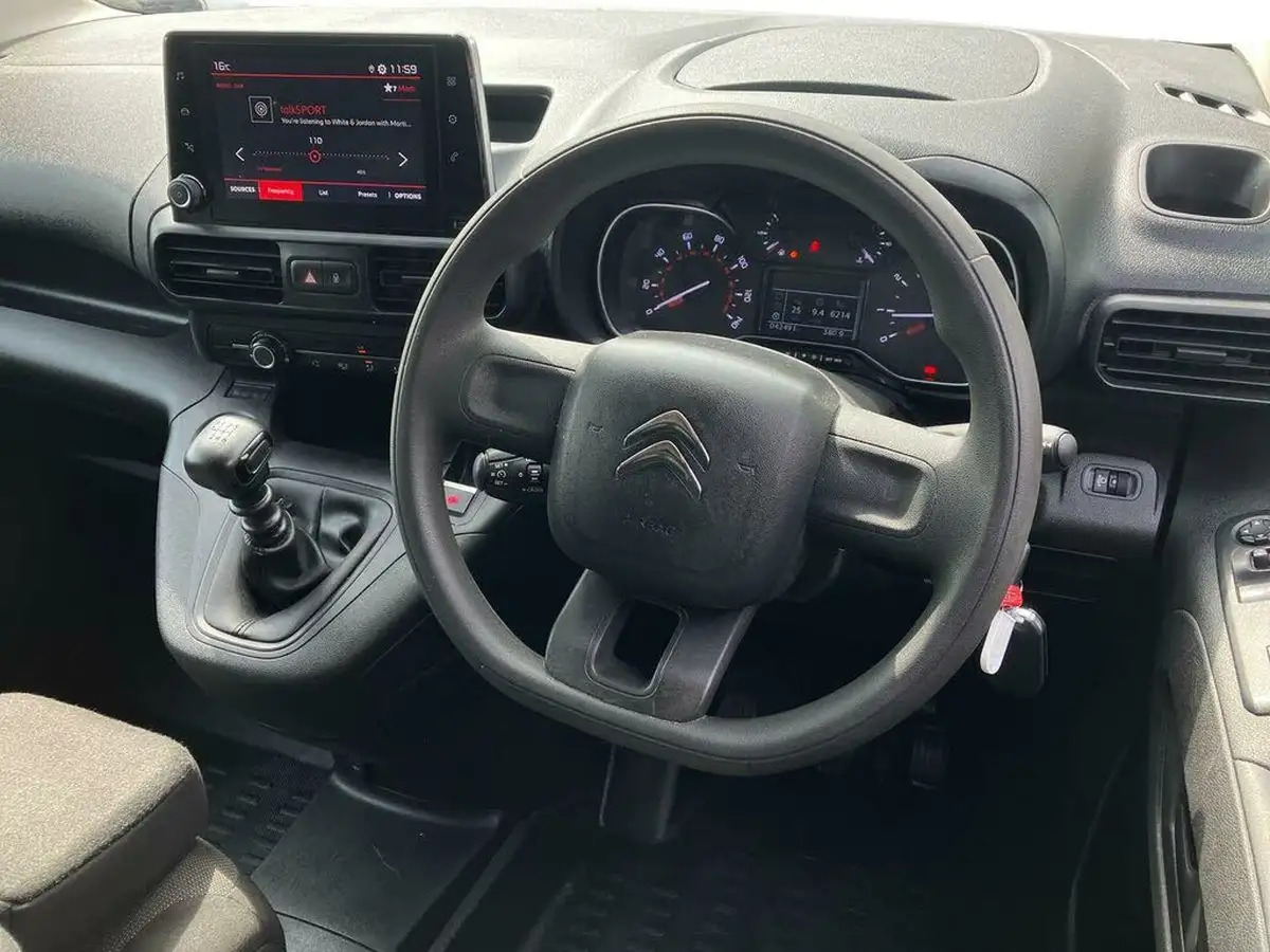 2022-citroen-berlingo-15bluehdi-1000-enterprise-pro-100pseu6d-big-8