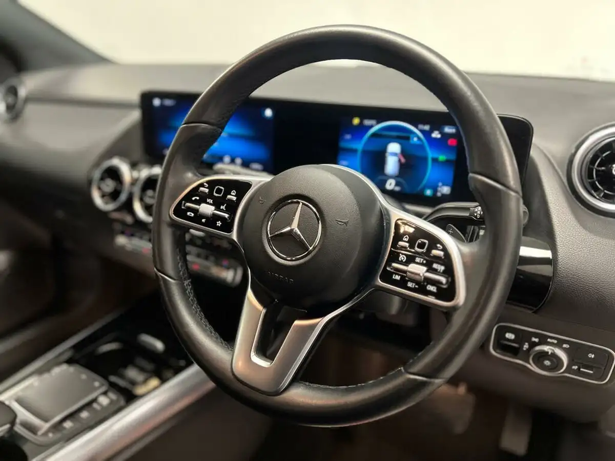 2023-mercedes-benz-gla-class-13-gla-200-sport-executive-station-wagon-big-27
