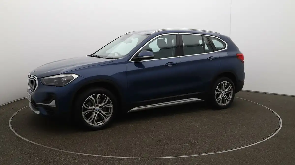 2022-bmw-x1-20-xdrive20i-xline-big-60