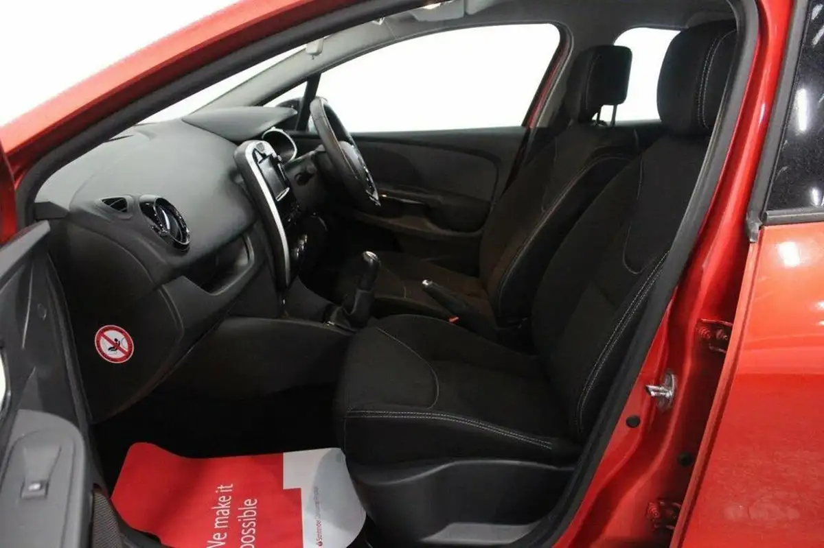 2015-renault-clio-12-dynamique-nav-big-33