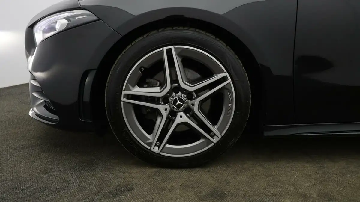 2019-mercedes-benz-a-class-13-a200-amg-line-hatchback-5d-7g-dct-big-17