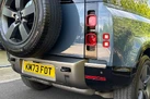 2023-land-rover-90-defender-30-d250-x-dynamic-hse-small-31