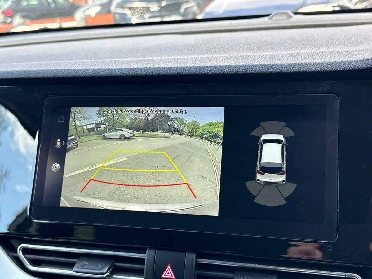 2022-kia-niro-16-gdi-3-156kwh-big-27