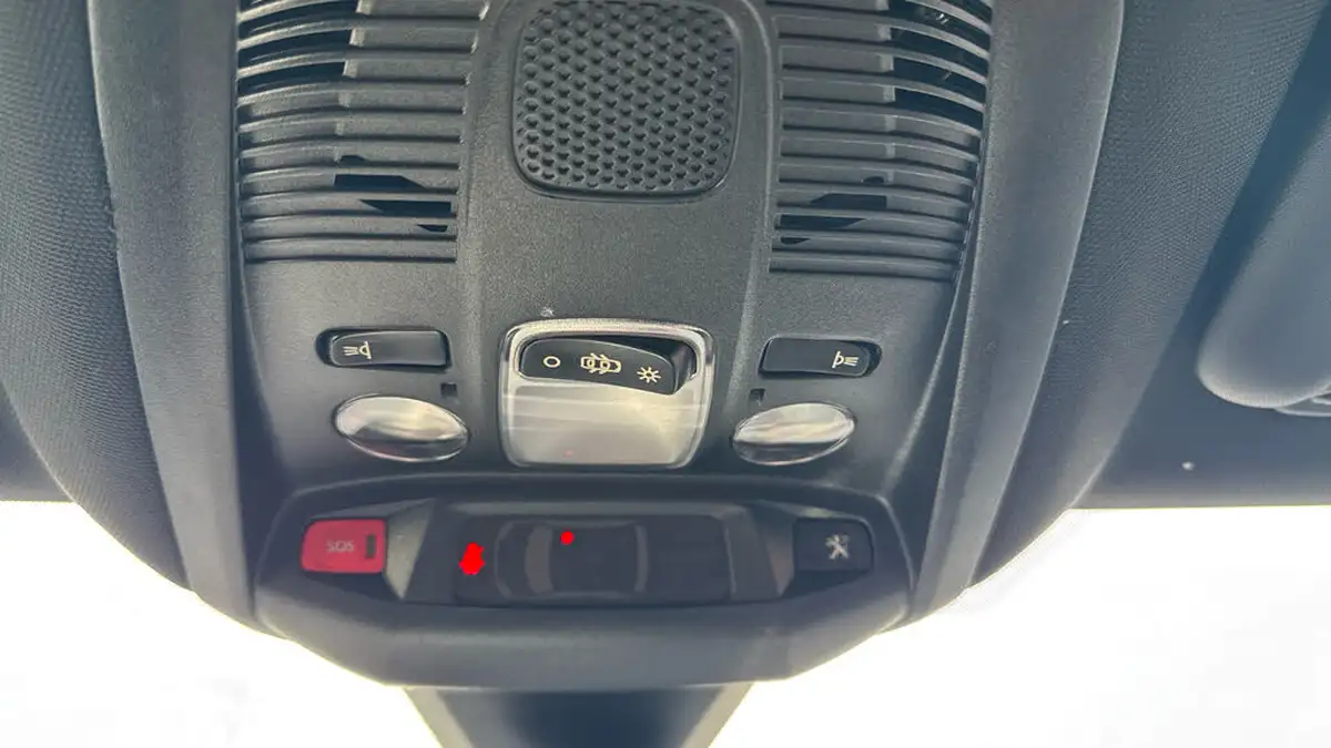 2021-peugeot-5008-suv-12-puretech-gt-premium-big-32