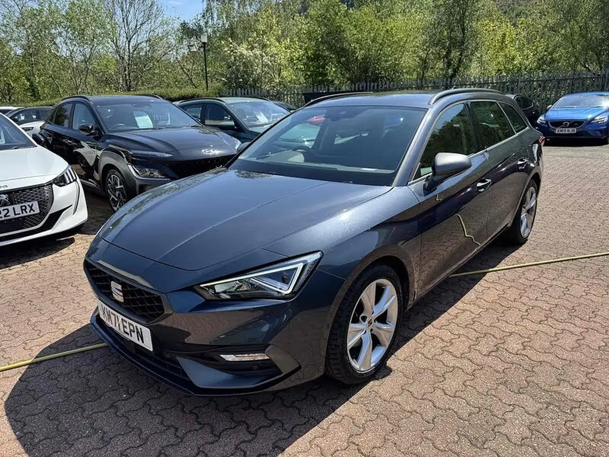 2022-seat-leon-15-tsi-evo-fr-150ps-estate-big-6