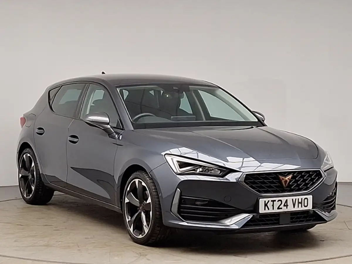 2022-mg-hs-15t-gdi-excite-162ps-dct-big-0