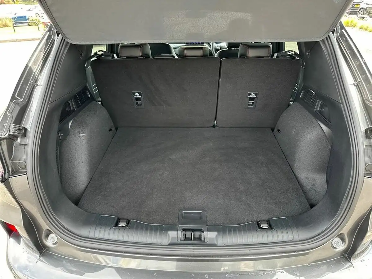2024-ford-kuga-25t-st-line-x-edition-190ps-fhev-big-33