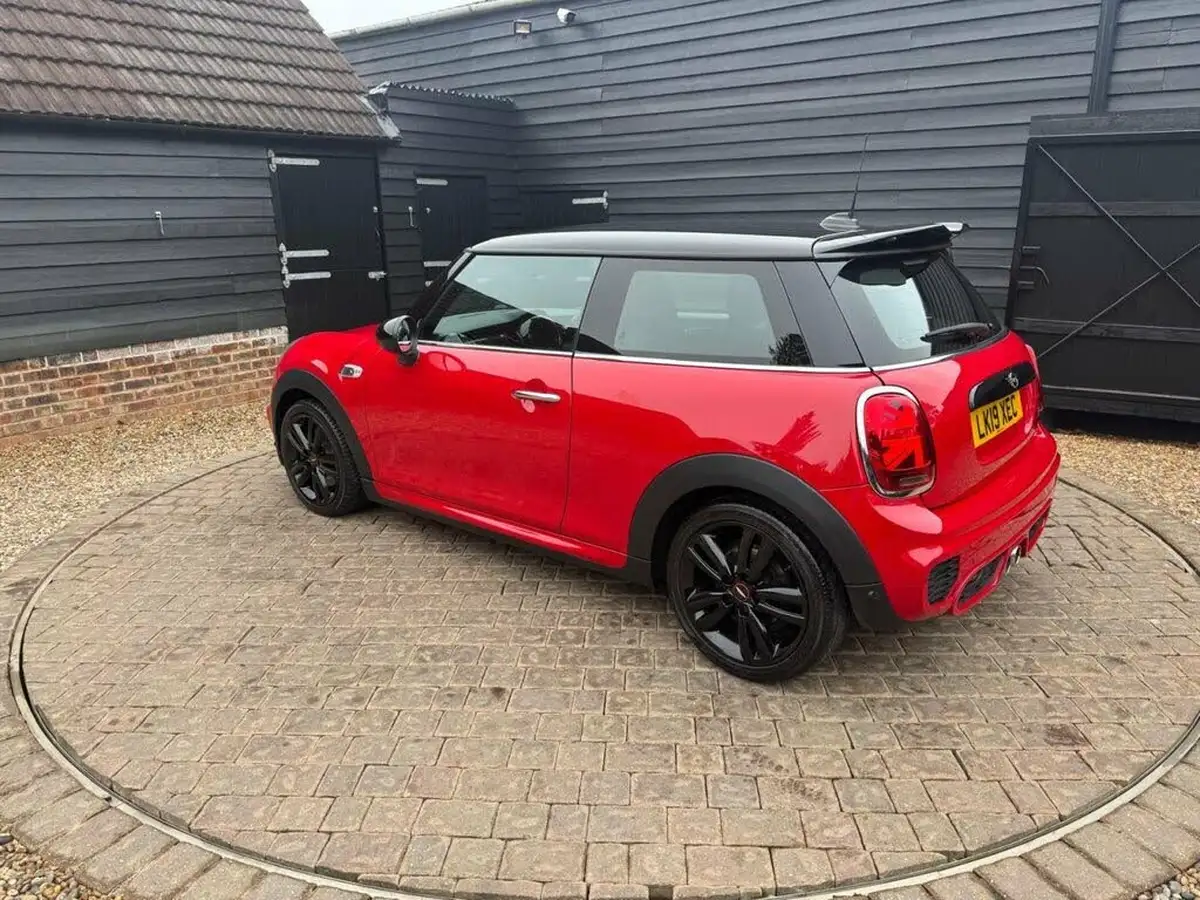 2019-mini-cooper-20-cooper-s-sport-189bhp-hatchback-3d-auto-big-22