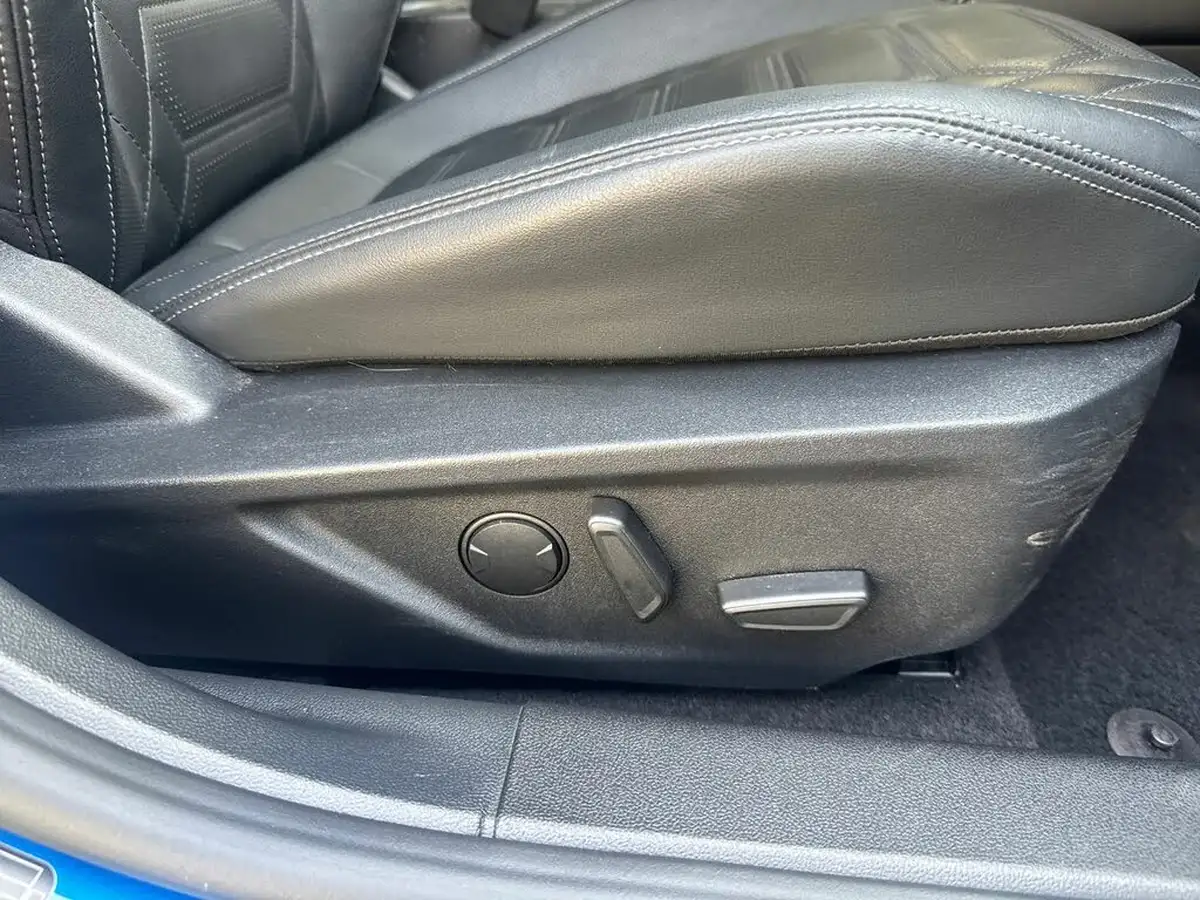 2022-ford-focus-10t-titanium-vignale-155ps-hybrid-mhev-hatchback-big-29