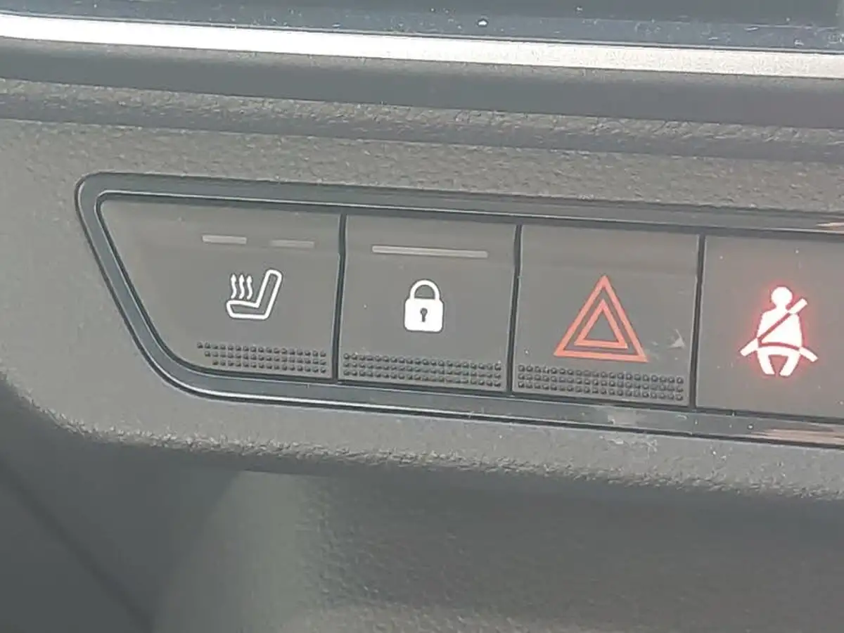2024-dacia-jogger-16-tce-extreme-big-13
