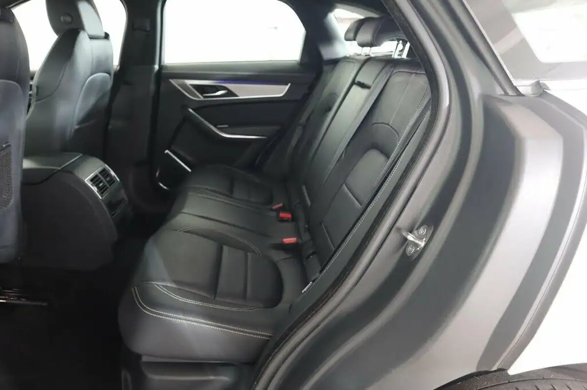 2021-jaguar-f-pace-20-d200-r-dynamic-s-mhev-big-11