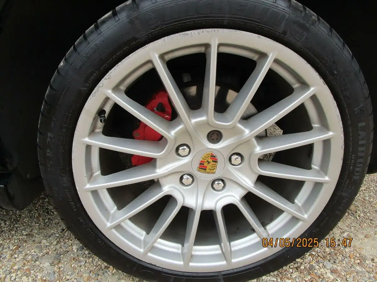 2009-porsche-cayenne-48-gts-tiptronic-s-big-27